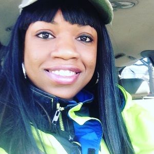 Meet your Posher, Ebony